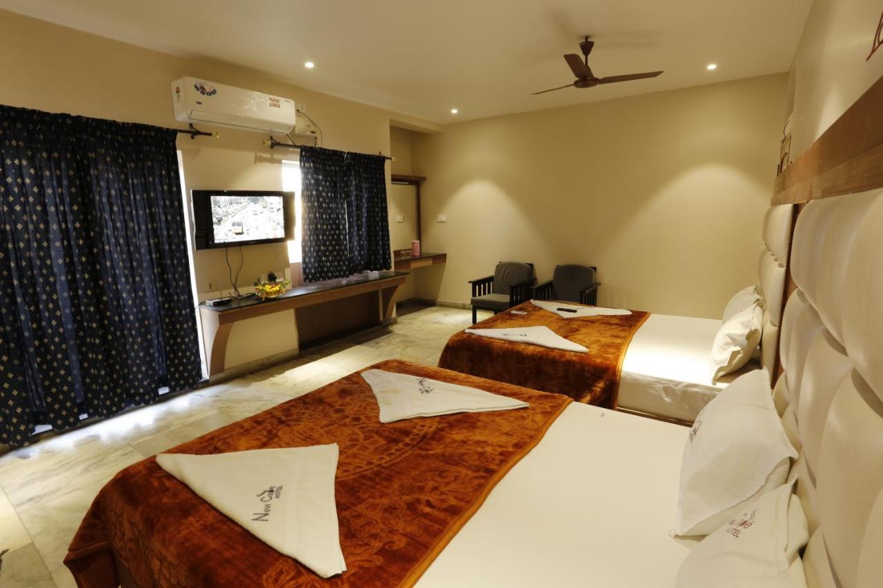 New Cape Hotel Kanyakumari Bagian luar foto